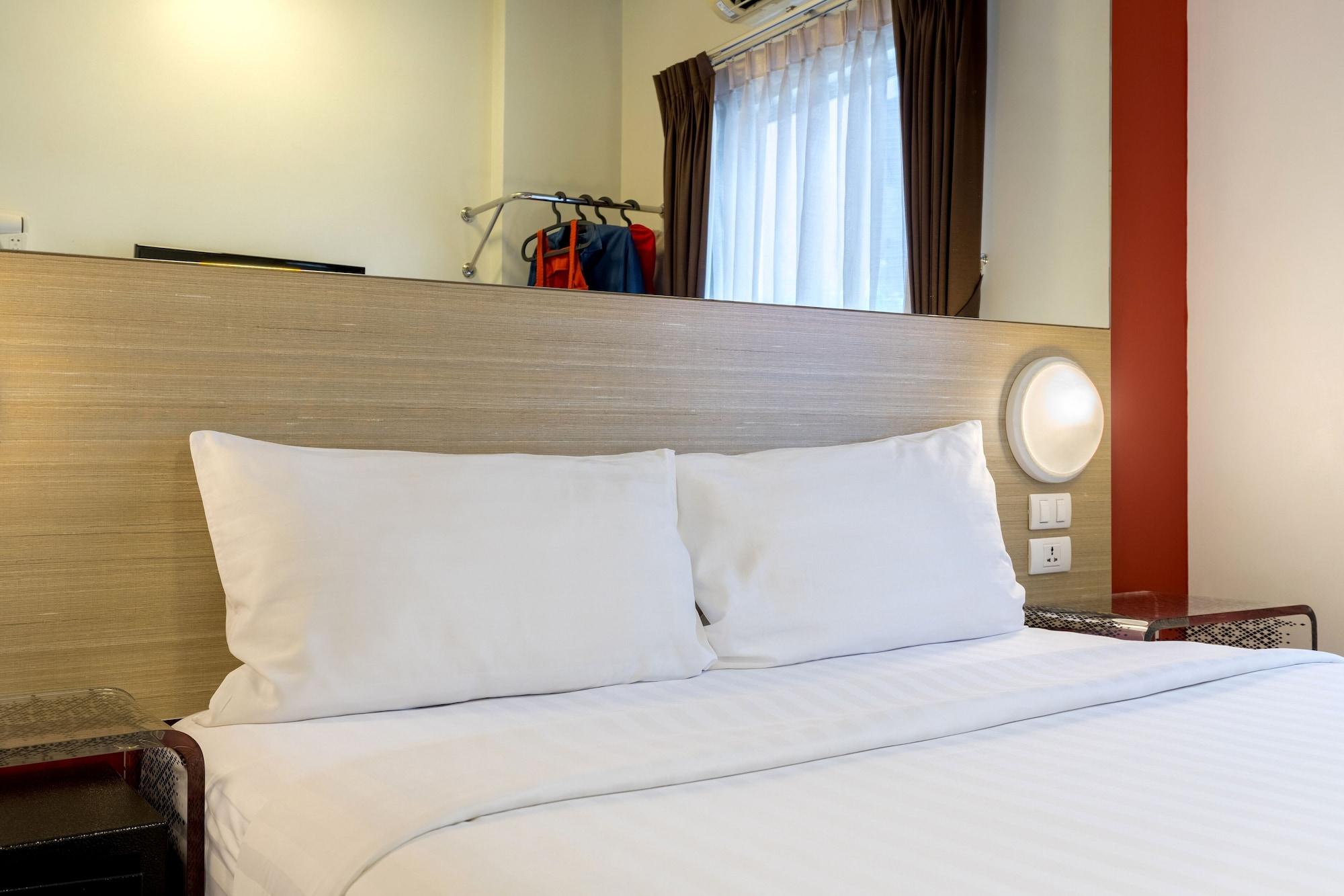 Red Planet Bangkok Asoke - Sha Extra Plus Exterior foto