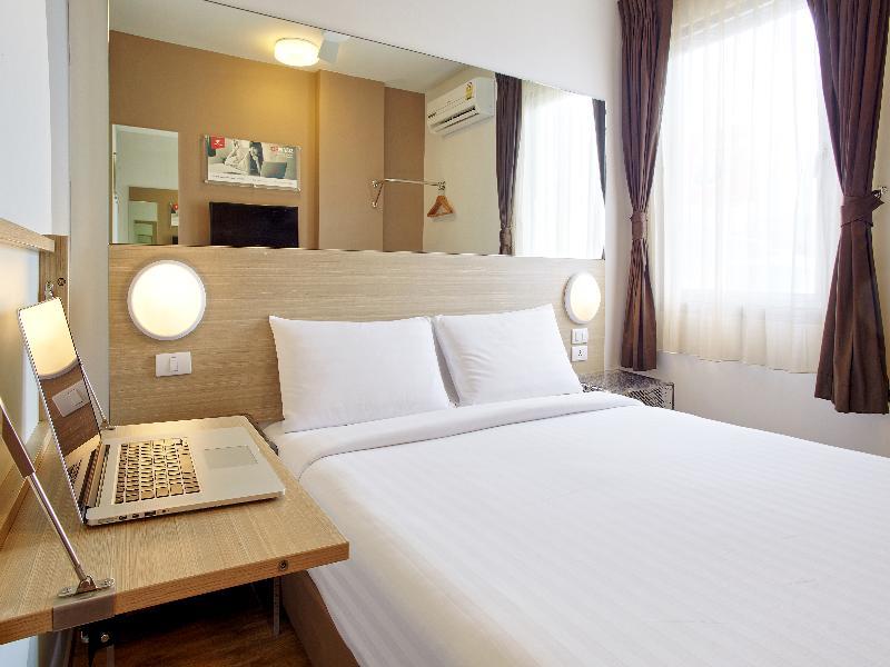 Red Planet Bangkok Asoke - Sha Extra Plus Exterior foto